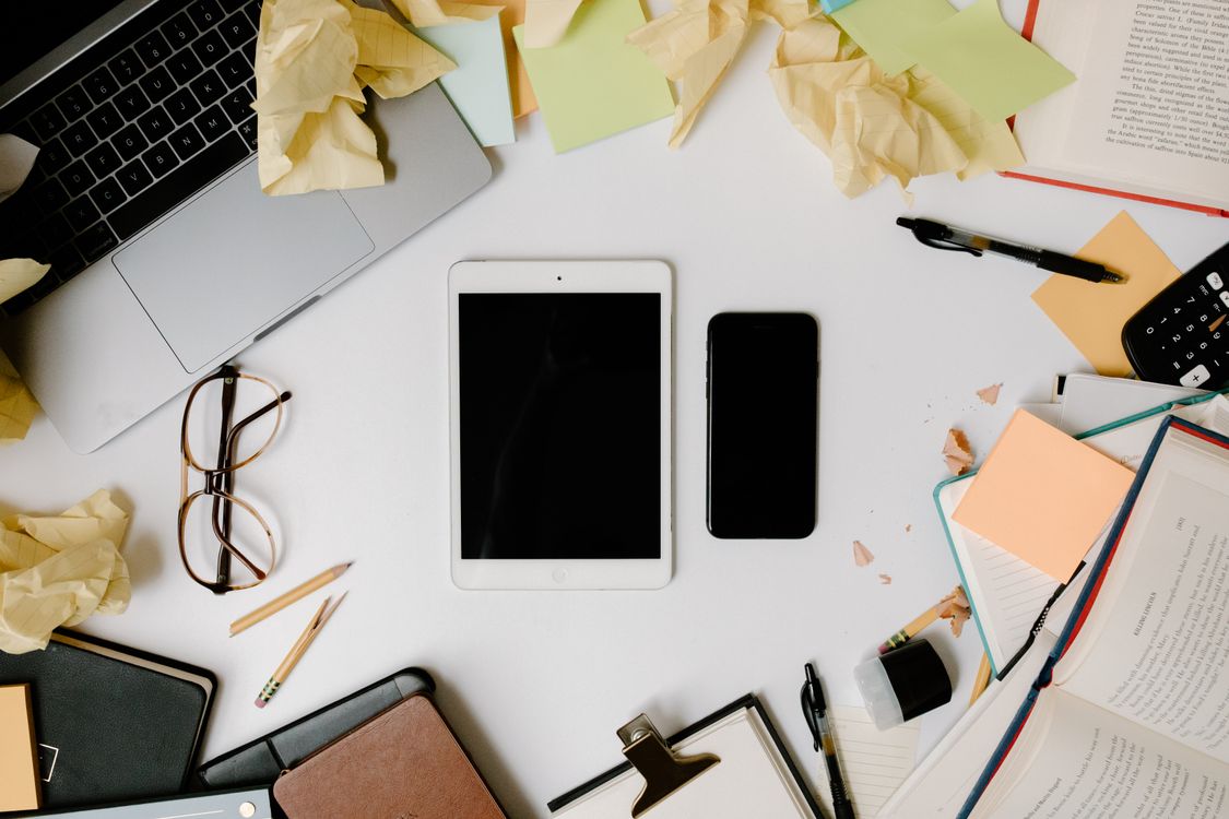 What is a digital toolkit - organized digital tools on tablet